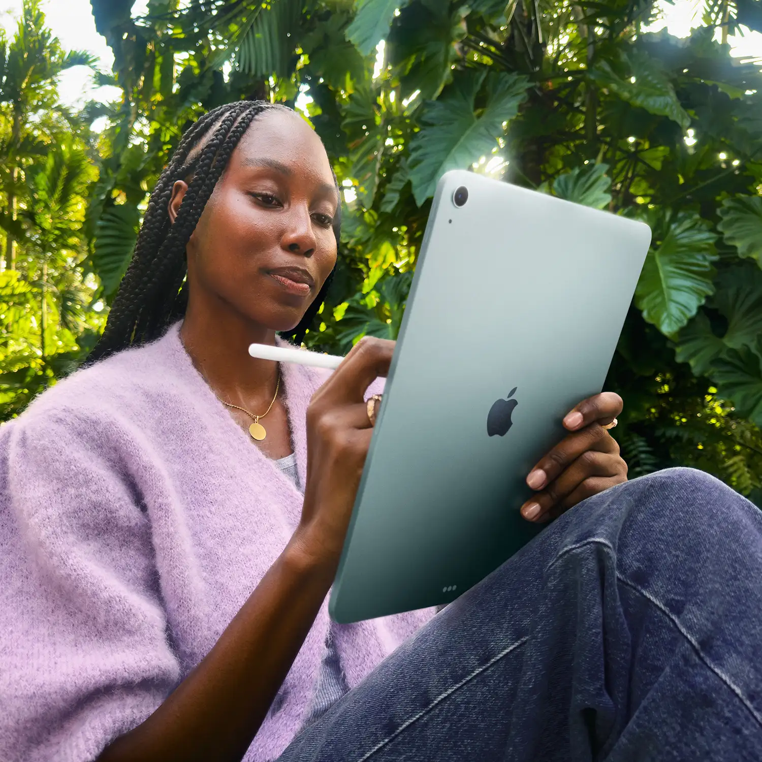 Apple iPad Air 13 Wi-Fi 128 GB Violett - 2025 Produktbild: Ipad air 13 inch m3 wifi violett bild position 8