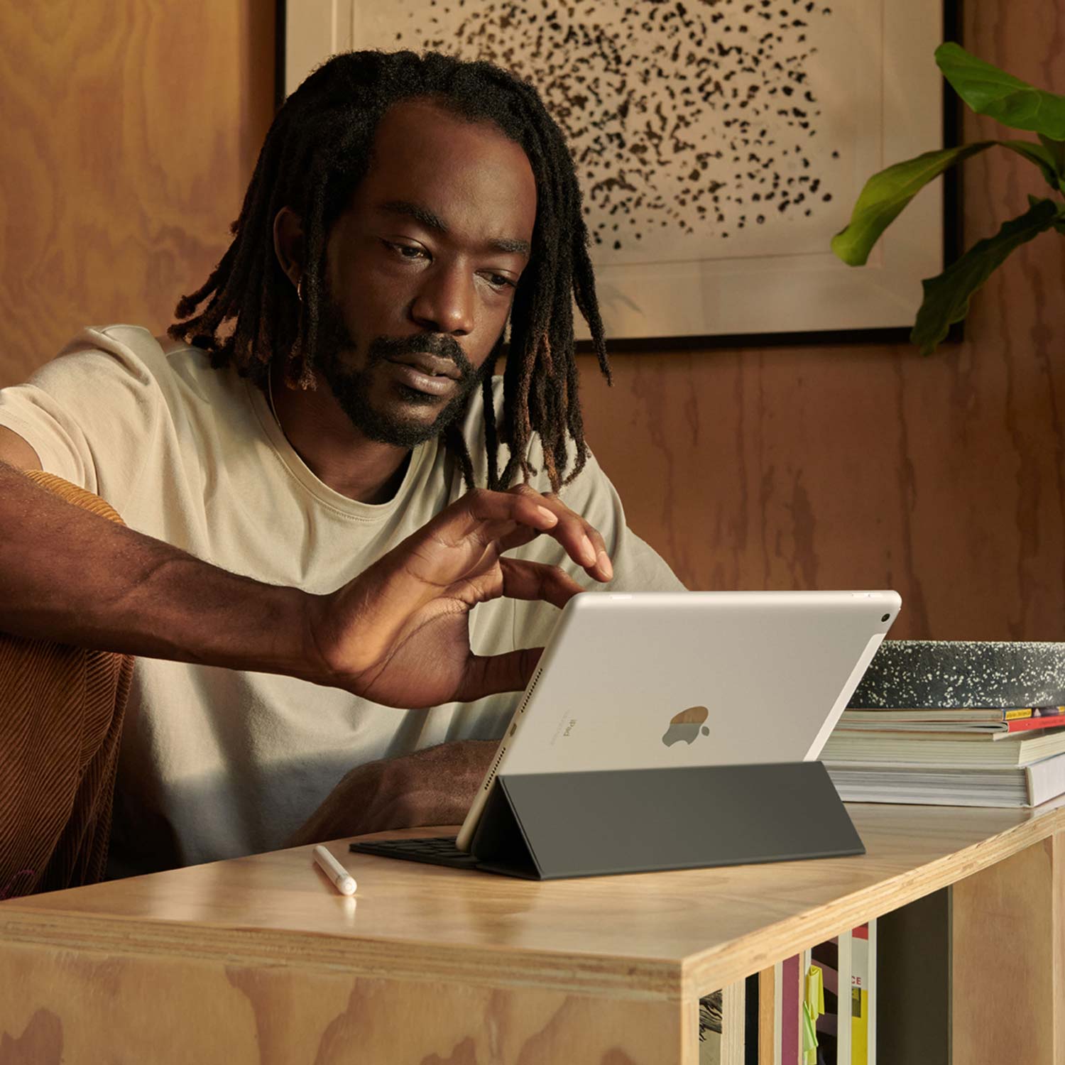 Produktbild: Ipad 10.2 inch cellular space grau bild position 6