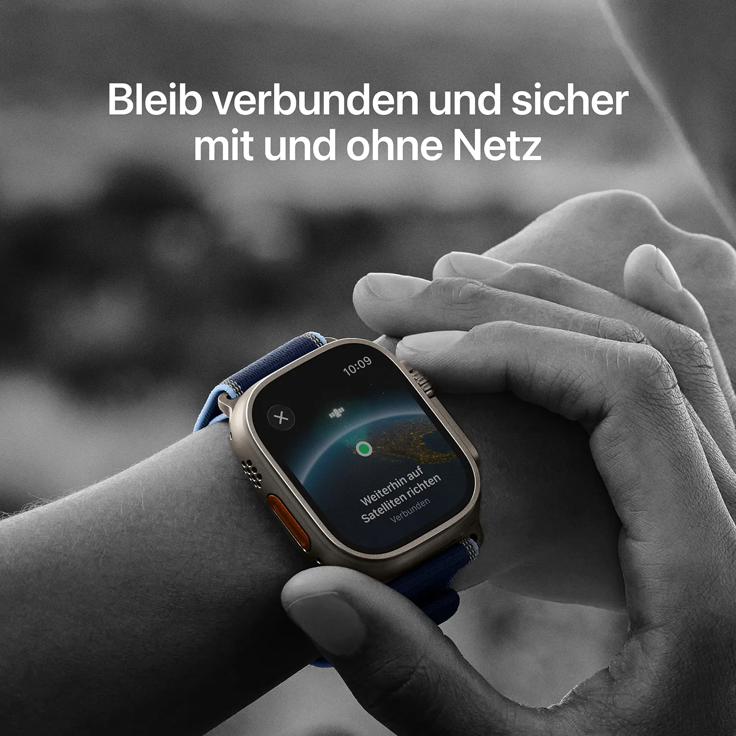 Apple Watch Ultra 3 GPS + Cellular 49mm Schwarz Titanium Case mit Schwarz/Kohlegrau Trail Loop - S/M
